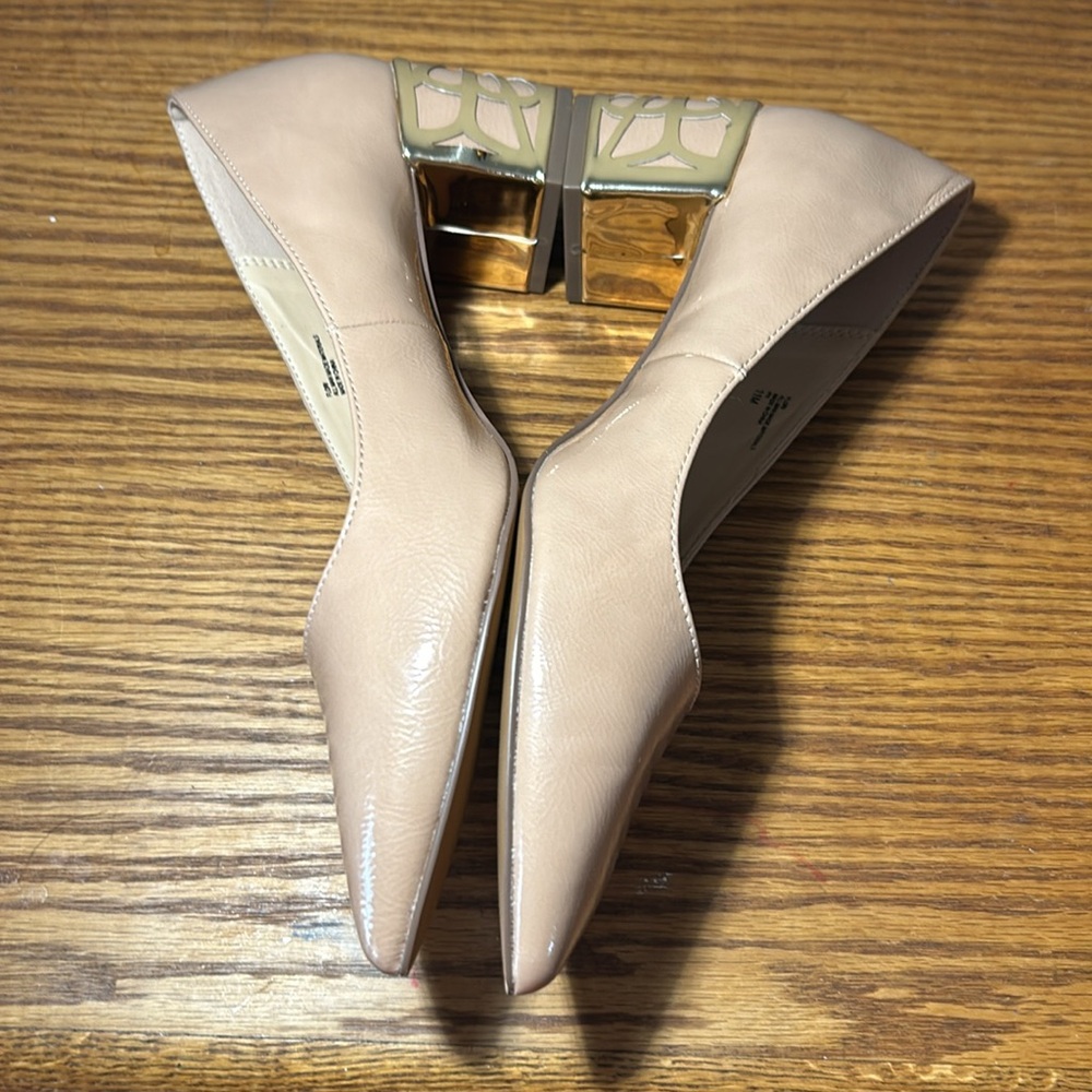 Adrienne Vittadini Women’s Flori Pump Shoes 11 Classic Heels Elegant, Dress Shoe - Picture 7 of 9
